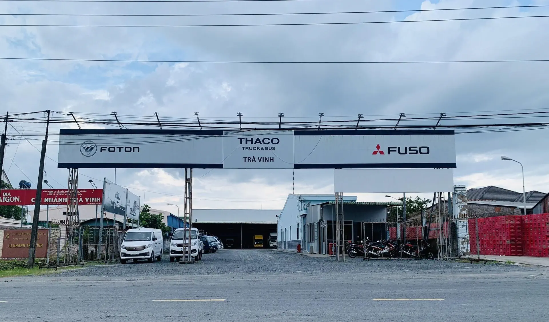 KHU TRƯNG BÀY TẢI, BUS TRÀ VINH